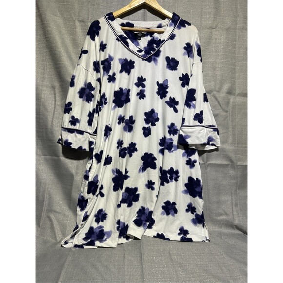 SIMPLY VERA WANG Nightgown Lounge Sleep Shirt Large / L Purple Floral Nightie - Picture 1 of 8